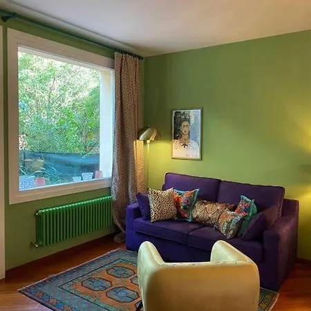 Maggie's Place With Private Backyard Apartment Ravenna